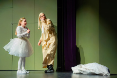 scrooge_241130-071